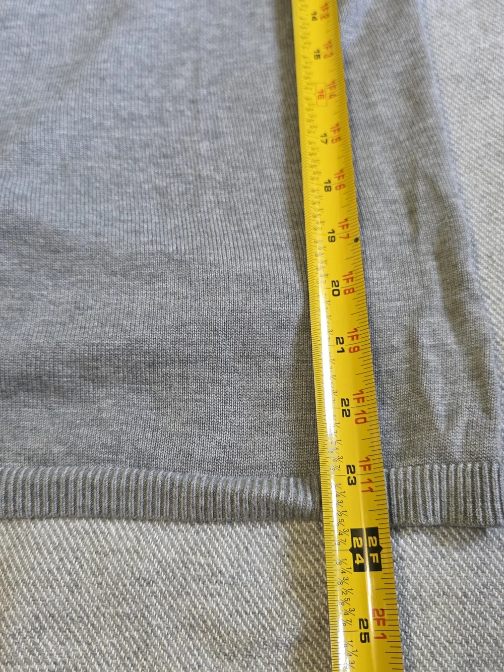 lululemon athletica soft layer neck